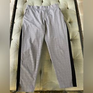 Athleta Brooklyn ankle pant in black and white pattern